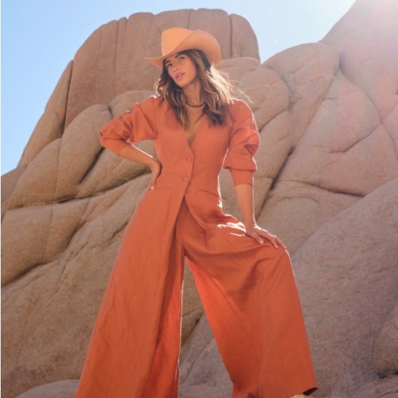 NWT The Bright Side Patterned Jumpsuit Size Medium. Gorgeous! Lined. - Picture 2 of 11